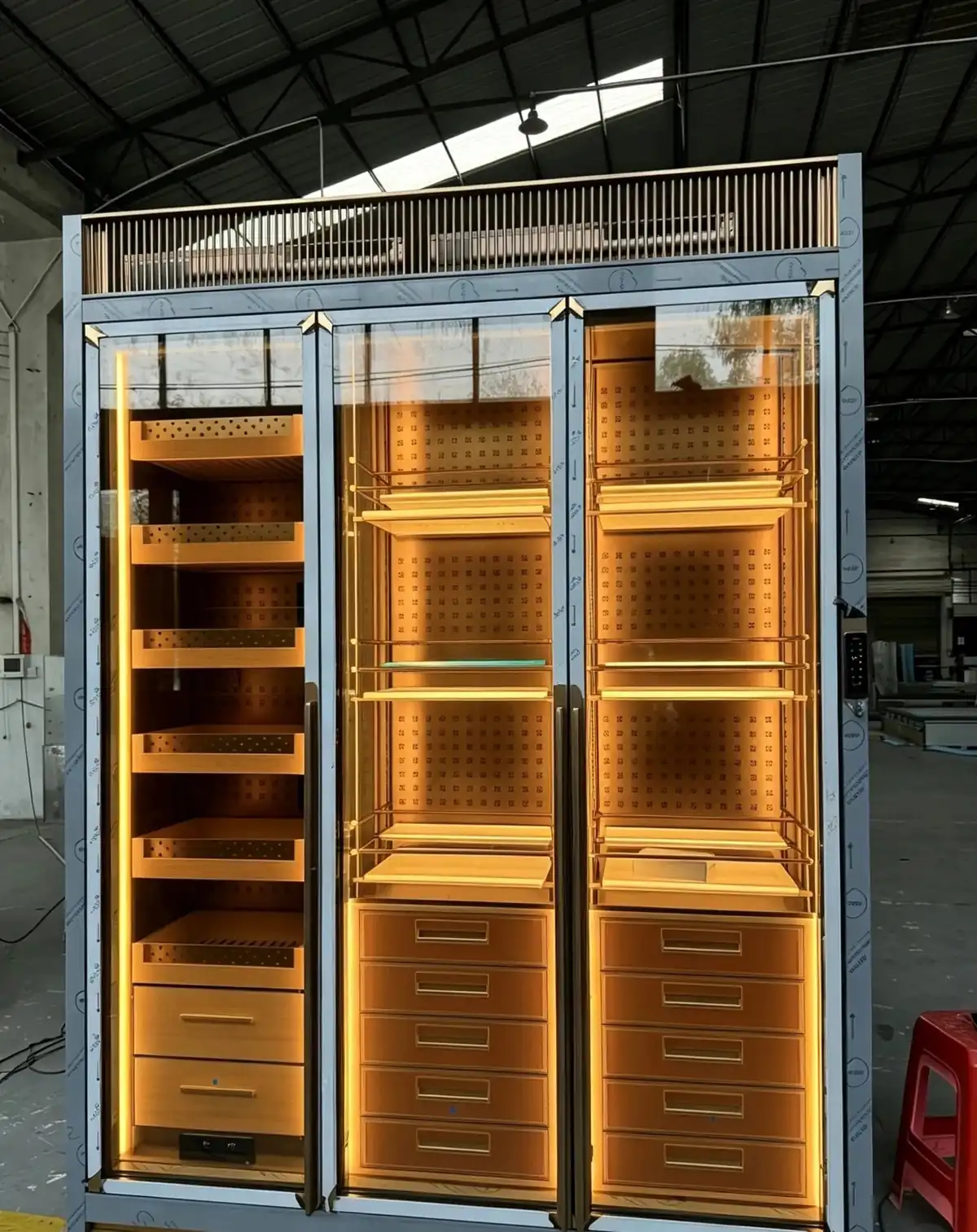 Illuminated twin-bay bespoke wine cabinet full cabinet factory photo